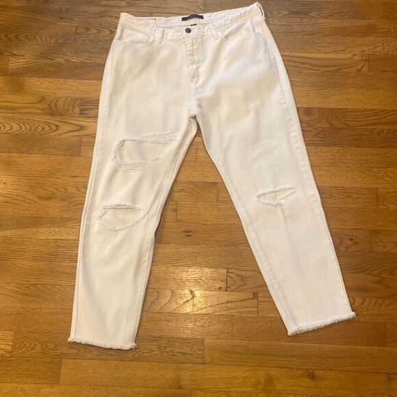 Flying Monkey Women’s White Jeans with Holes and Fringe Made in the USA Size 30 - Picture 1 of 14